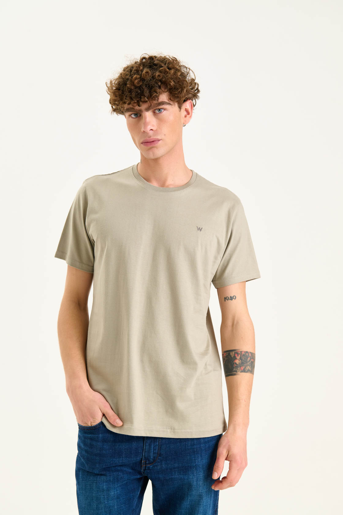 T-shirt Embroidery SS